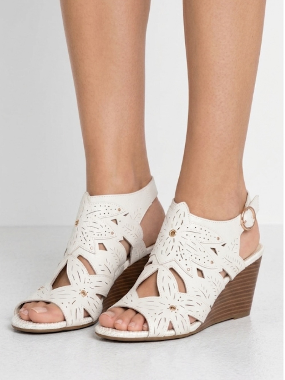 XOXO Sashi Bone Floral Studded Slingback Wedges
